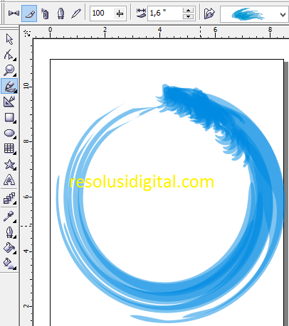 hasil editing dengan brush