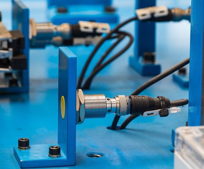 Pengertian Proximity Sensor (Jenis dan Pemanfaatannya)
