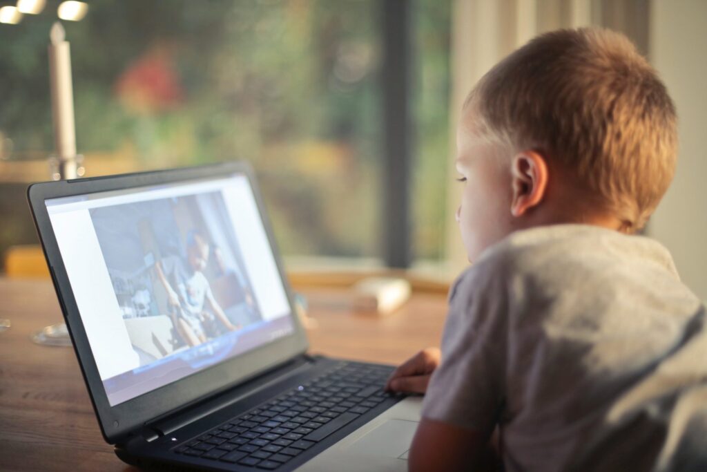 Situs Download Film Gratis Terbaru